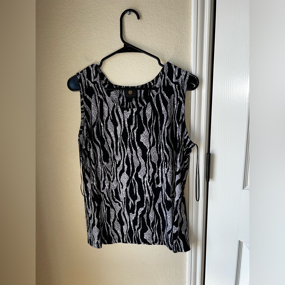 JM Collection Sleeveless Top